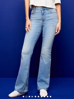 Old Navy Light Blue Bootcut Jeans for Women